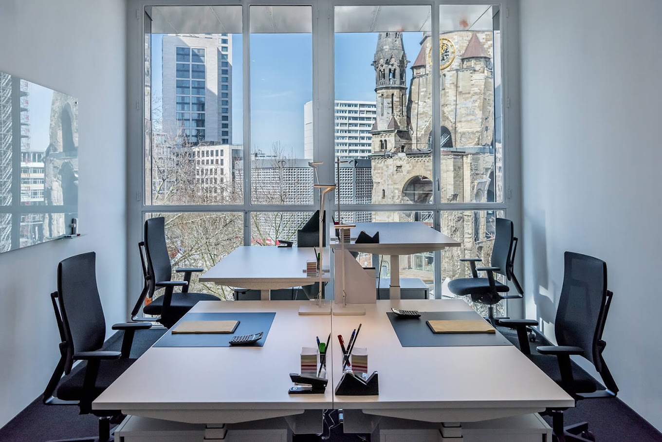 Ergonomic Office Spaces for Rent in Düsseldorf Stadtbezirke 3!